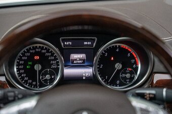 Mercedes-Benz GL350 4MATIC, SR, TOP stav - 11