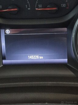Opel insignia ST - 11