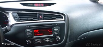 Kia Cee´d SW 1.6 GDI Silver 99kw r.2017 - 11