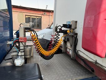 Mercedes-Benz Sprinter + 2x náves (plachta a autoprepravník) - 11