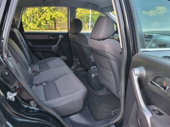 Honda CR-V - 11