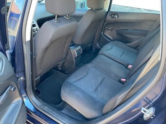 Peugeot 308sw 1.6 hdi 82kw - 11