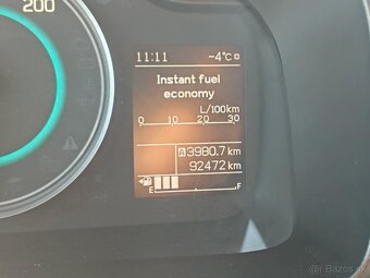 Suzuki Ignis 1.2 DualJet 66 kW - 11