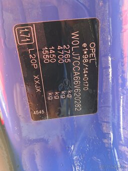 OPEL VIVARO 1,9 DIESEL 8 MIESTNY BUS - 11