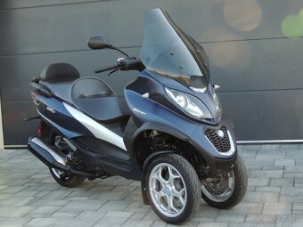 PIAGGIO MP3 500 HPE 2019 ABS ASR ,,B" vodičák - 11