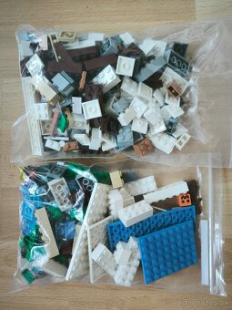 Lego 21240 a 21120 - 11