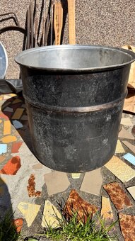 Ňerezový a aluminiovy kotlík - 11