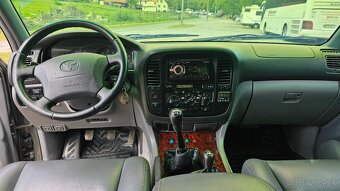 Toyota Land Cruiser 100 4.2TD MANUAL - 11