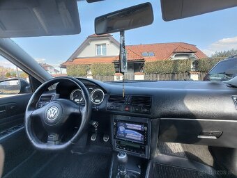 Volkswagen Bora - 11