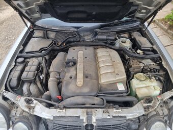 MERCEDES BENZ W210 E320 CDi  ROK-2000 - 11