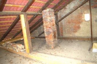 Rodinný dom v centre mesta Fiľakovo - 11