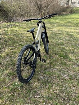 Down Hill bicykel CUVE TWO 15 PRO - 11