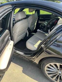 Bmw F01 750i - 11