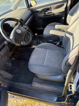Volkswagen Sharan 1,9tdi ASZ - 11