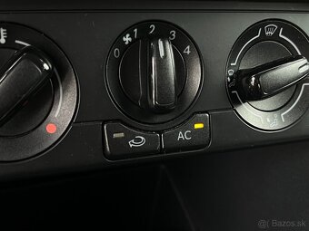 VW POLO SK 2011 - 98 000 km - - 11