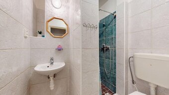 Rekreačná chata pri Hrade Červený Kameň – ideálne miesto pre - 11