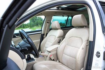 Škoda Superb Combi 2.0 TDI CR Business - 11