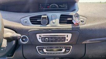 Renault Grand Scénic 1.6 dCi S&S Bose - 11