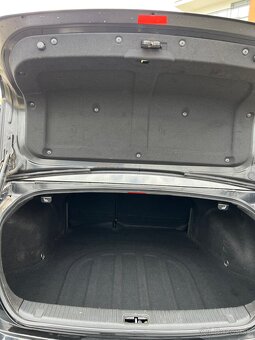 KIA Magentis 2.0 crdi 2010 facelift - 11