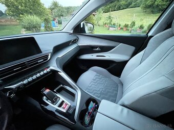 Peugeot 3008 ALLURE - 11