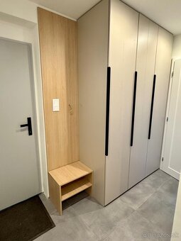 Slnečný 3izbový byt v centre Popradu - prvý nájomca - 11