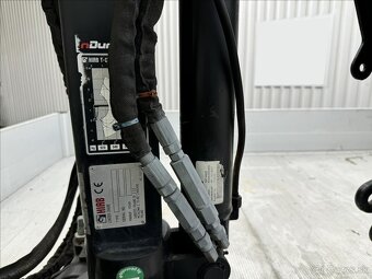 VW TRANSPORTER hydraulicka ruka - 11