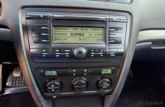 Predám Škoda Octavia Combi 1.9 TDI 77Kw ELEGANCE MAX - 11