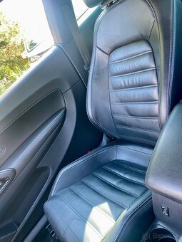 Volkswagen Scirocco R 2.0 TSI DSG - 11