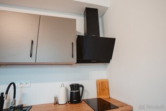 Na prenájom 2 izbový byt v centre Košíc - 11