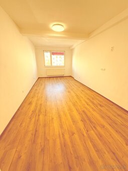 Predám 3 izbový byt v Brezne - Mazorníkovo - 11