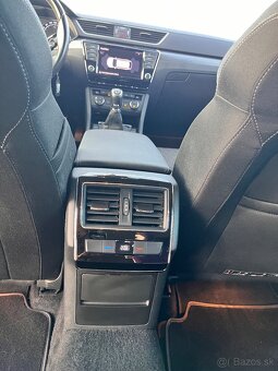 Škoda Superb 4x4 2.0 TDI 110kw Style - 11