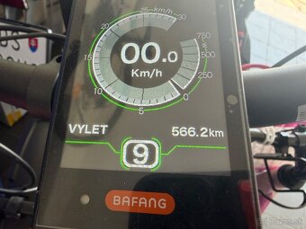 Crussis e-Largo 9.7 (2022) – 29”, top stav - 11