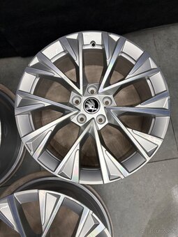 5x112 r18 Superb 3 superb 4 nove disky - 11