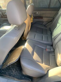 Rozpredám KIA sorento 2.5 - 11