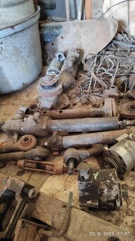 Predam nahradne diely na Zetor 8011 - 11