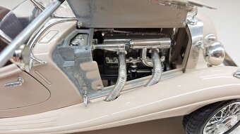 1:18 MERCEDES-BENZ 500K - 11