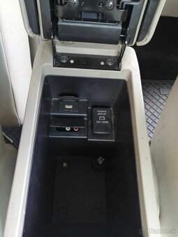 MITSUBISHI OUTLANDER 130kw - 11