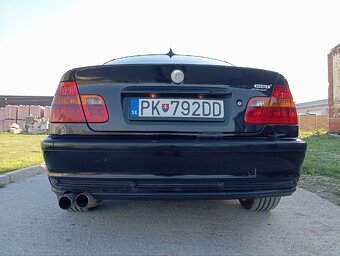 🏁 Predám BMW 318i E46 – čierna elegancia s dušou
 - 11