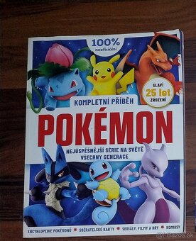 Pokémon karty plus veľký album plus Kniha - 11