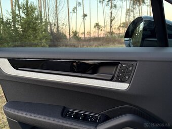 Porsche Cayenne 2024 DPH - 11