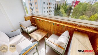 Priestranný a zariadený 2i byt po rekonštrukcii s veľkým bal - 11