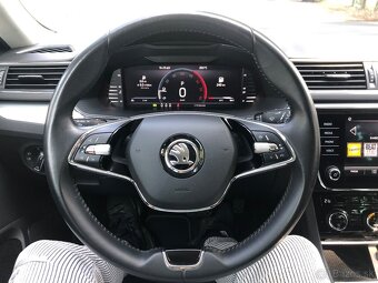 Skoda Superb combi 2.0TDI DSG 2022 - 11