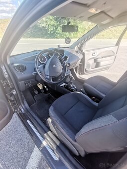 Renault Twingo - 11