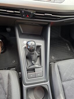 VW Golf Variant - 11