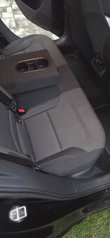 Predam Volkswagen golf 7 2.0 TDI - 11