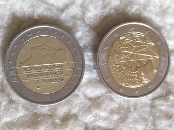 Vzácne obehové 2 euro mince - 11
