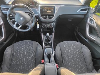 Peugeot 2008 1,2 VTi  2014  126 tis km - 11