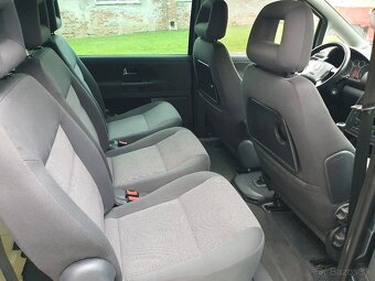 Seat Alhambra 2.0 TDi Sport 7 Miestne - 11