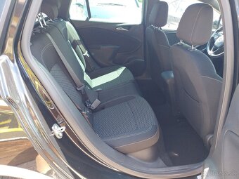 Opel Astra Sport Tourer ST 1.6 CDTI ecoFLEX S&S 110k - 11