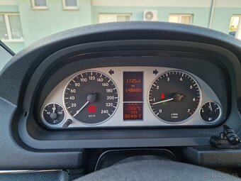 Mercedes Benz B trieda - 11
